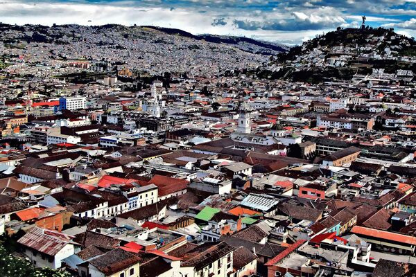Quito Day Tour: Downtown Foodie and Culture (half day)